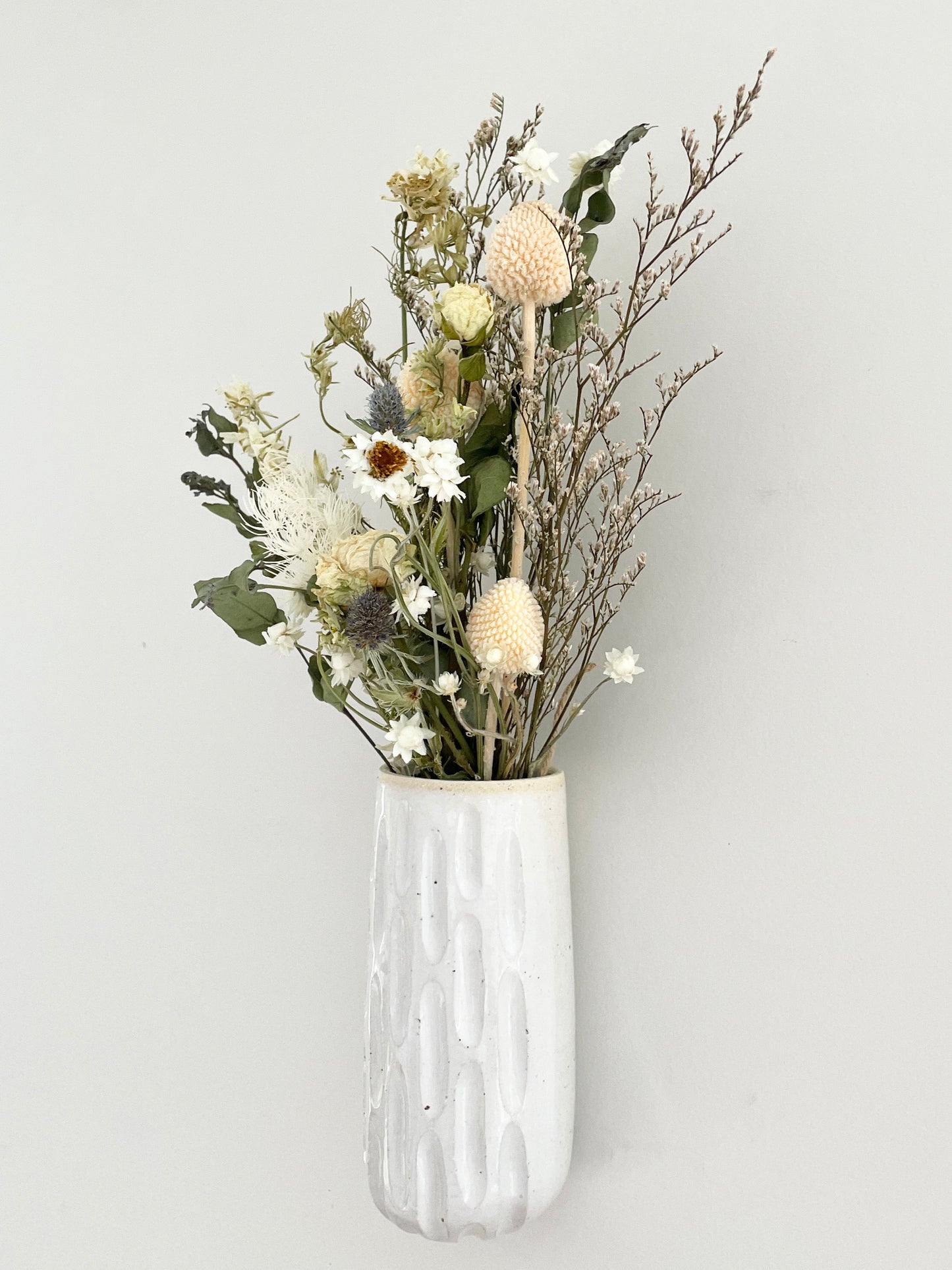 Wall Vase with Farmhouse Botanics Bouquet 04